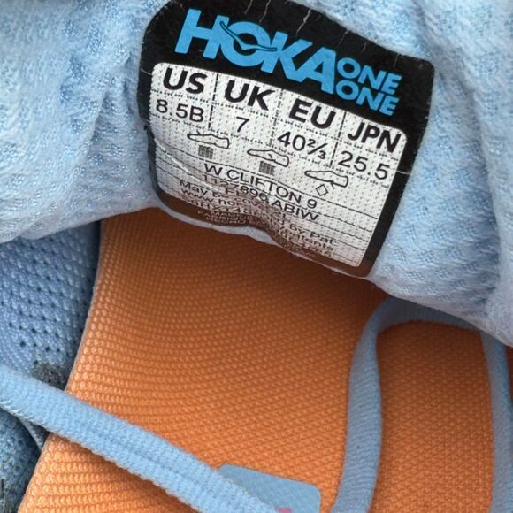 HOKA ONE ONE CLIFTON 9 - Women’s Running Shoes - SIZE 8.5B - Picture 10 of 10